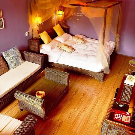 Lijiang Overseas Club Hotel Екстериор снимка