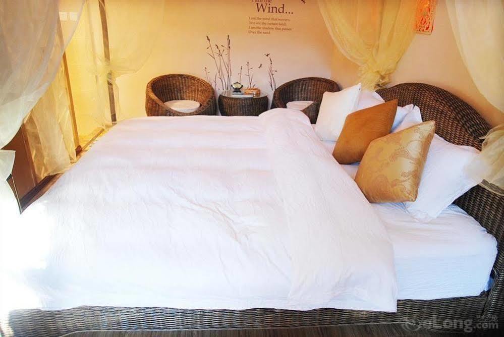 Lijiang Overseas Club Hotel Екстериор снимка