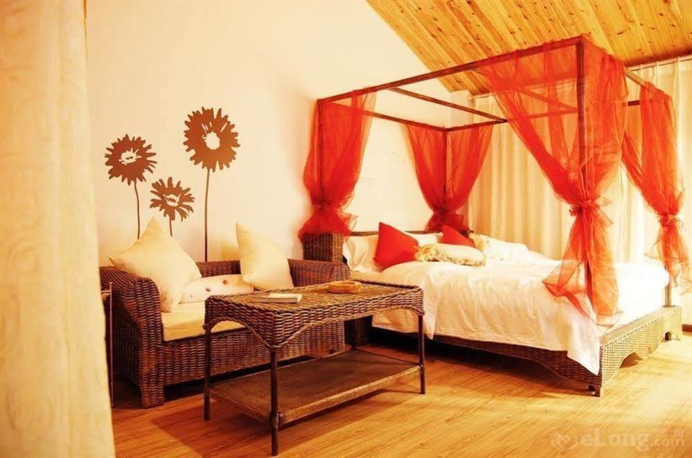 Lijiang Overseas Club Hotel Екстериор снимка