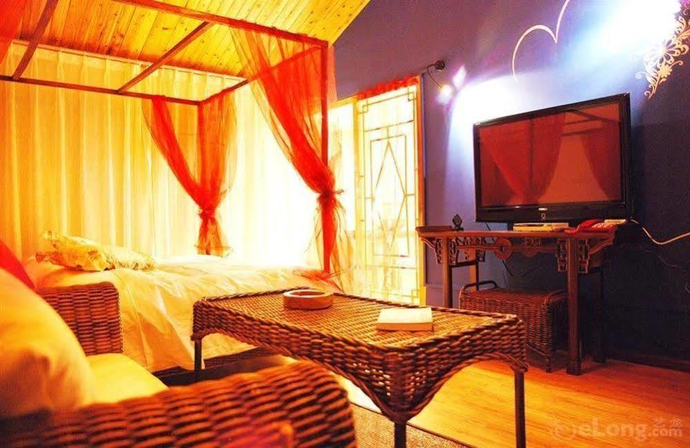 Lijiang Overseas Club Hotel Екстериор снимка